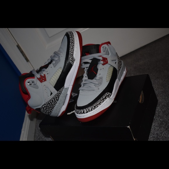 Jordan Spizike BG Wolf Red Size 6 Y - Picture 6 of 8